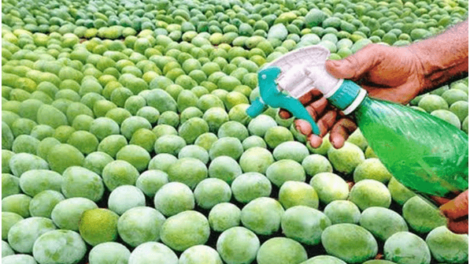 FSSAI Alerts on Calcium Carbide Use for Ripening Mangoes; Protect Your Health